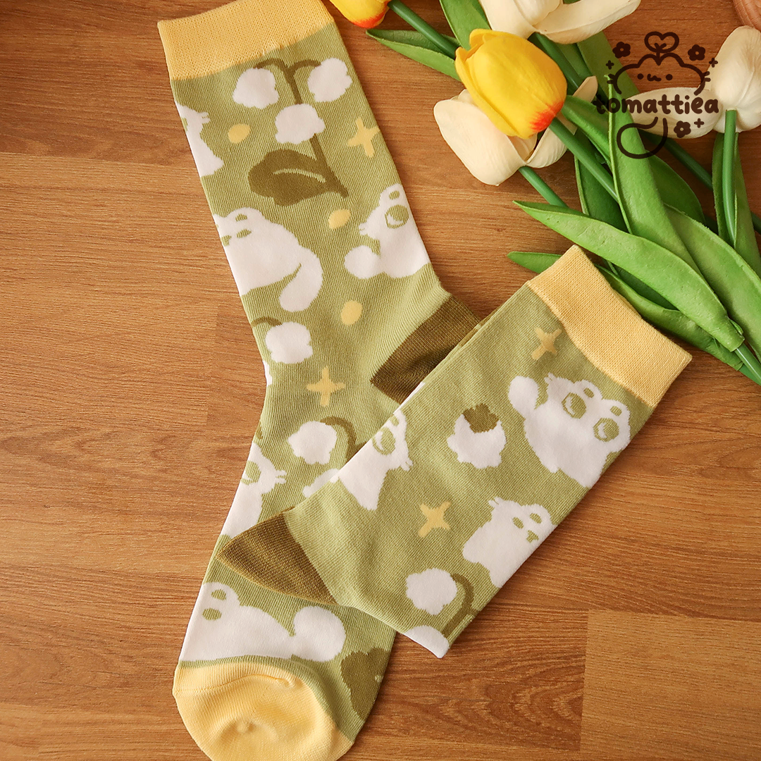 Lily of the Valley Cats Socks